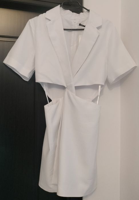 Rochie Zara cu decupaje S