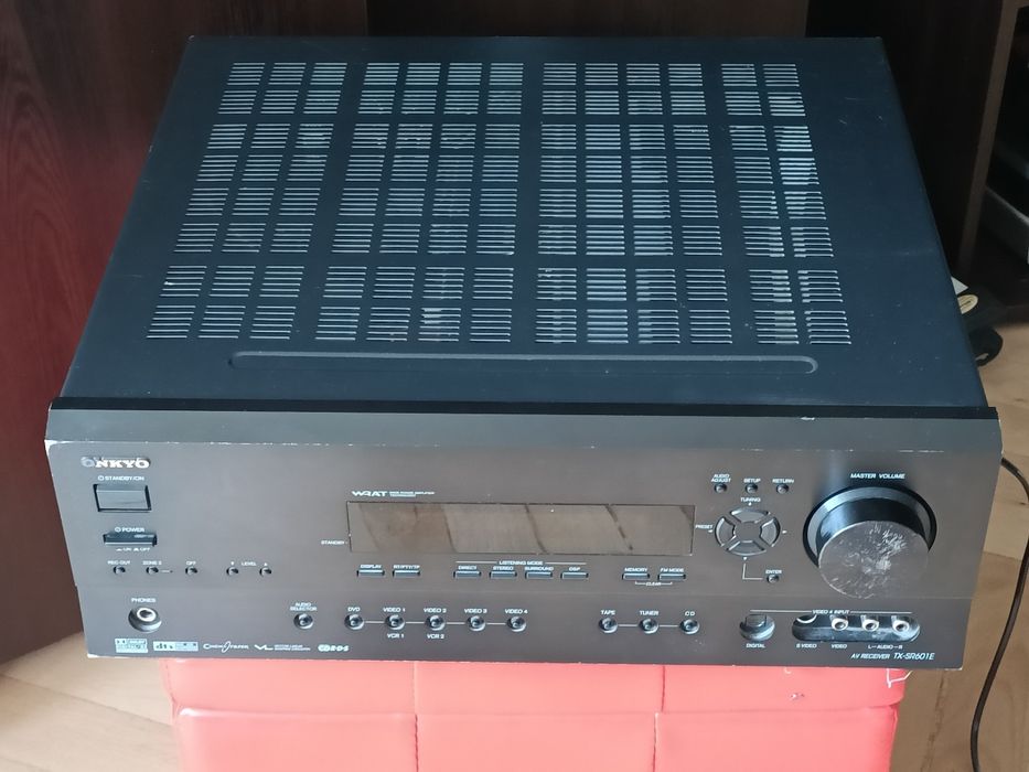 Onkyo TX-SR601E.