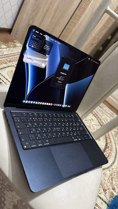 Макбук м 2 срочно продажа