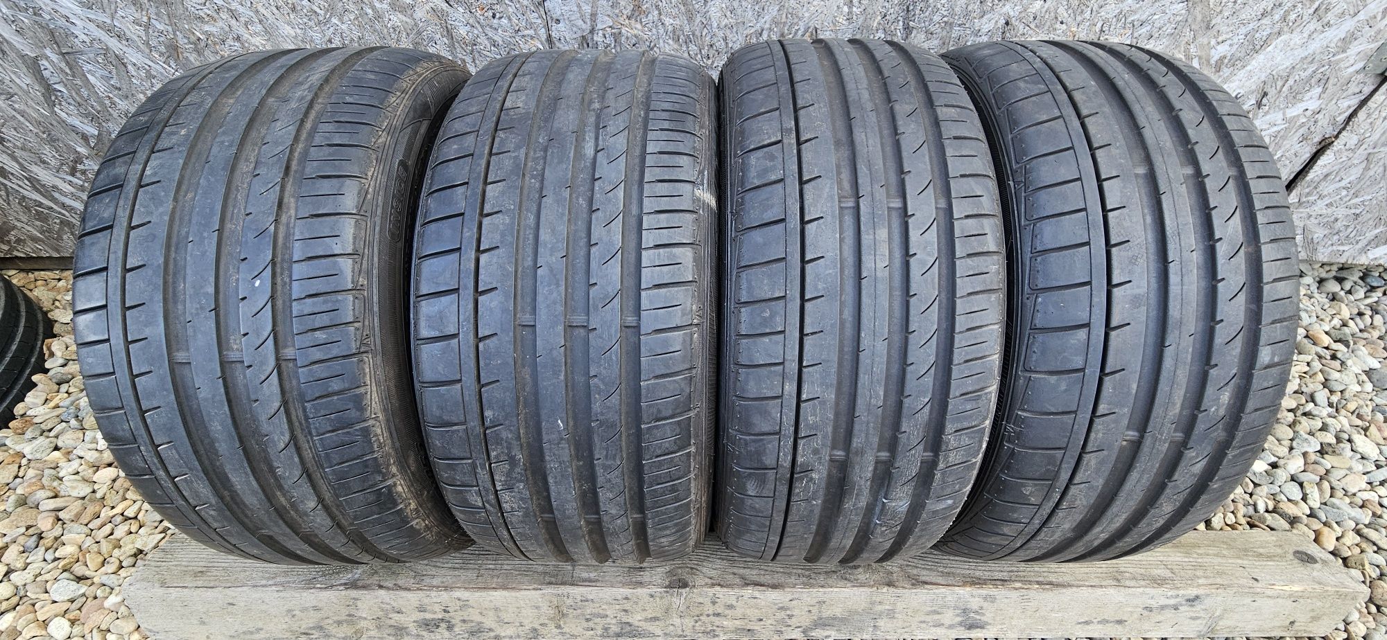 Anvelope Falken Azenis FK453 235/45 ZR17 97Y 255/40 ZR17 98Y