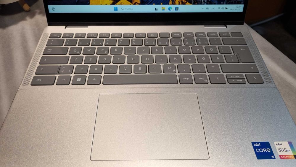 Лаптоп DELL Inspiron 2 в 1 7430 , i5 1335U + сензорен екран