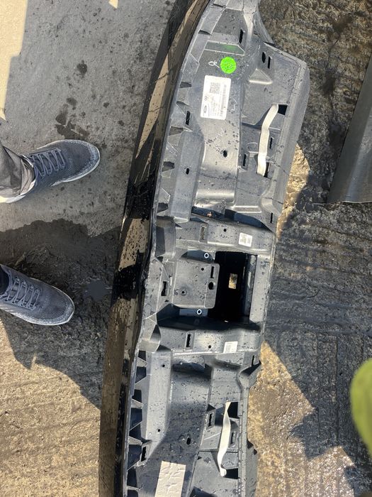 Капак,багажник Ford Mustang Mach-E 2021г 2бр