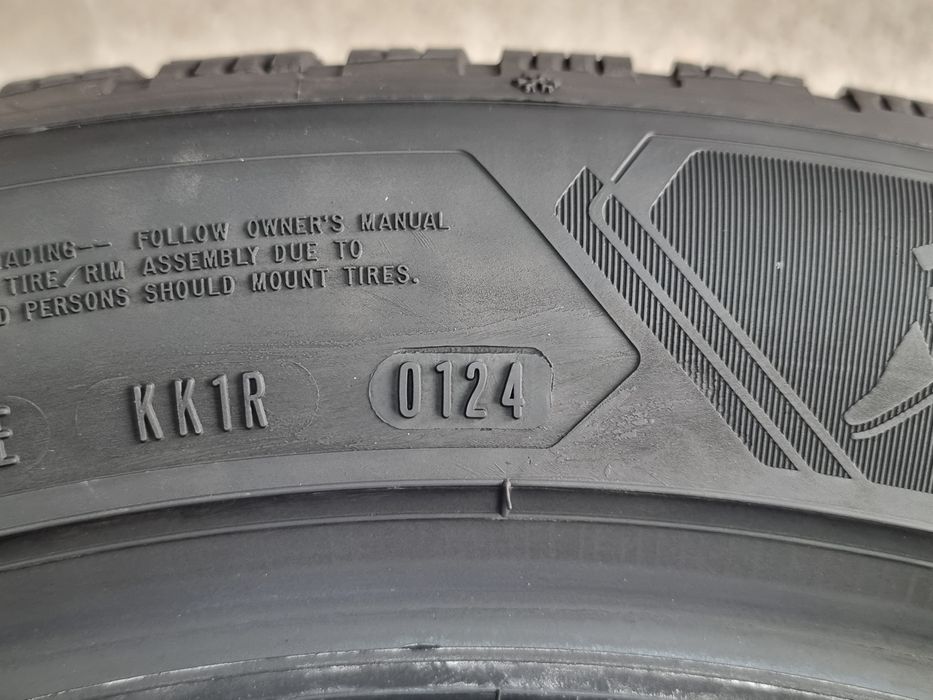 "Dot 24" 255/45/19 Goodyear 4Броя: 900лв 6.5мм