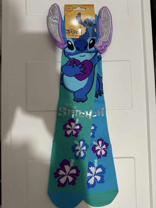 Дълги чорапи Стич