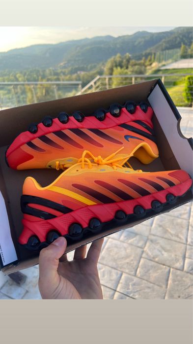 100% Оригинални Nike air max Dn8 в номер 43-27.5 см