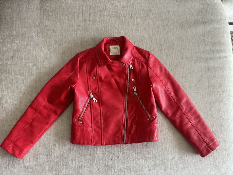 Куртка на девочку