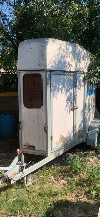 Remorcă transport animale