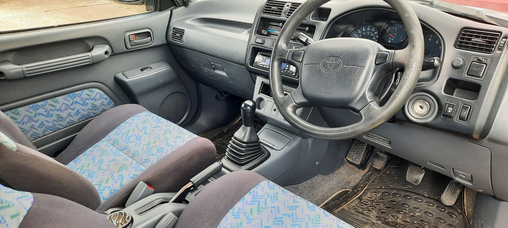 Продавам Toyota Rav 4 4X4