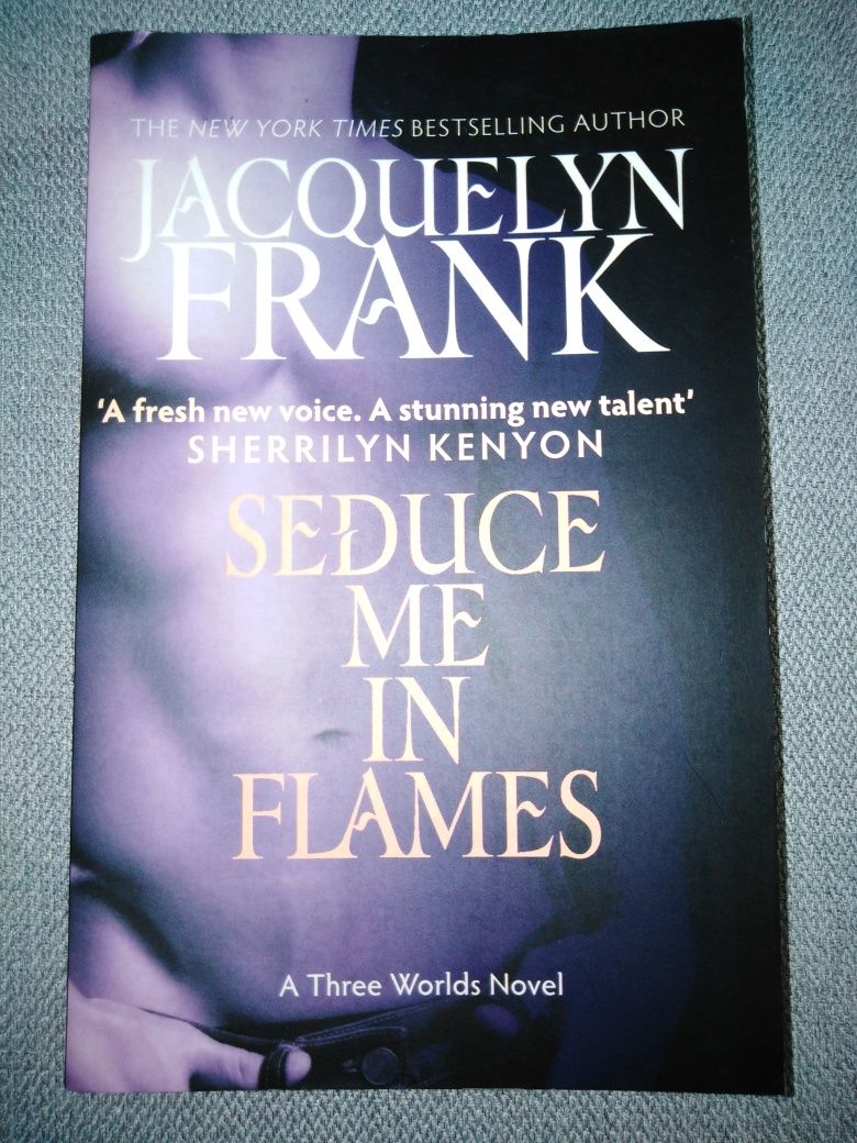 Seduce me in flames de Jacquelyn Frank carte in limba engleza