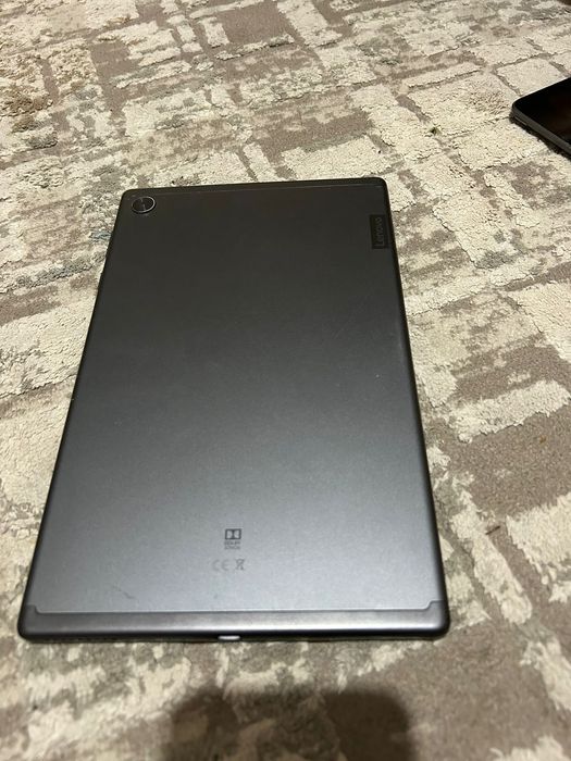 Lenovo Tab M10 FHD plus