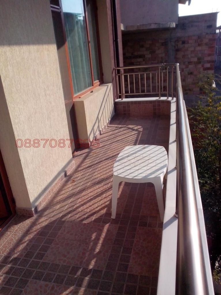 Дава се под наем  в Несебър - 20 кв.м за 204 € - Снимка #1