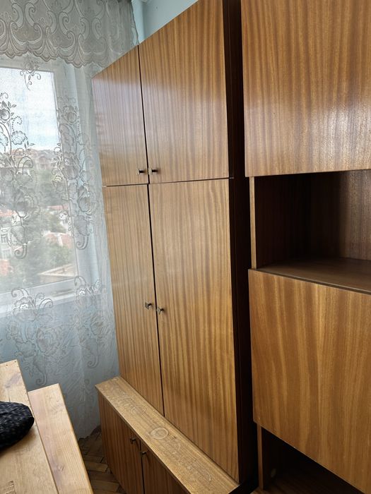 Секции шкафове скрин