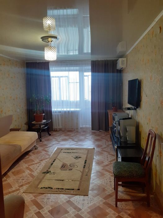 Продам двухкомнатную.