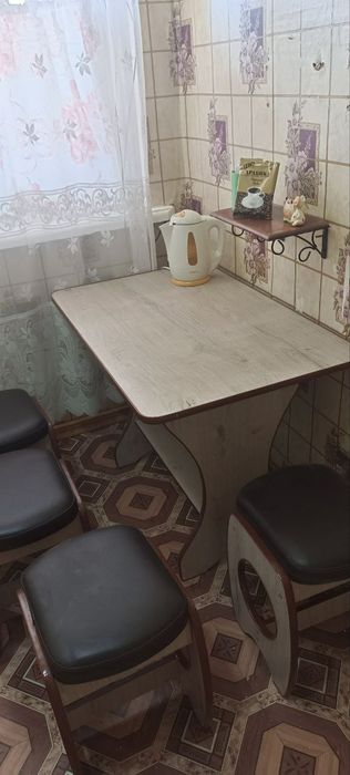 Продаеться мебель в хорошем состоянии