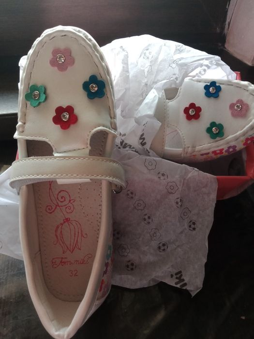 Туфельки новые  32р для школы