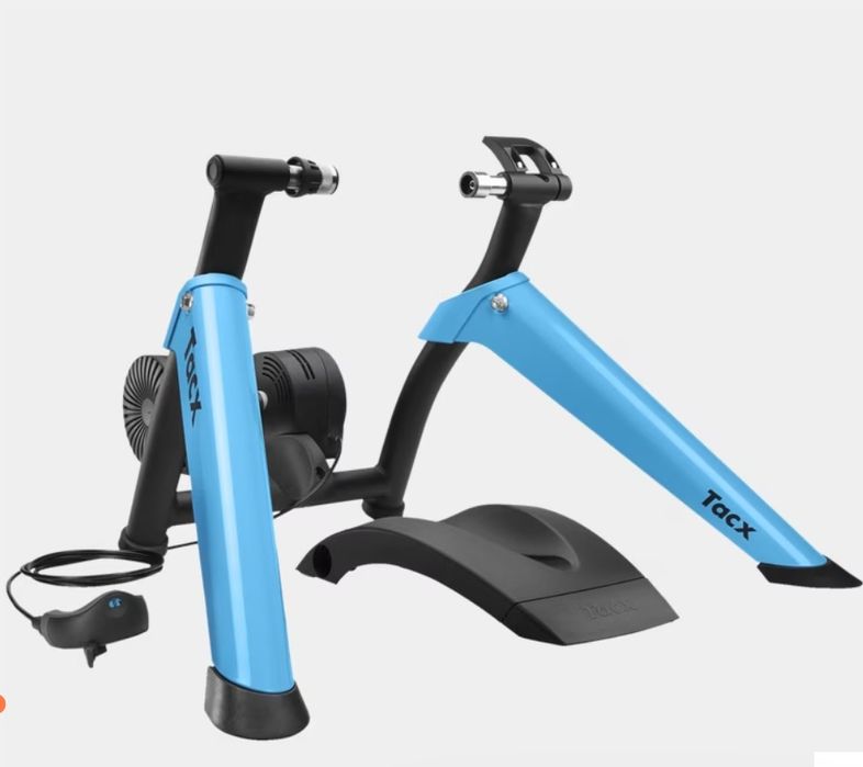 Tacx Boost – велотренажор идеален за зимни и домашни тренировки