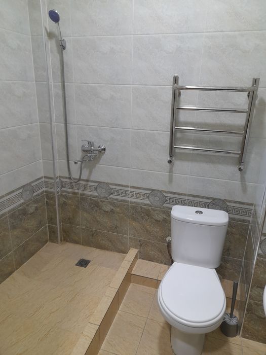 Qo'yliq metro kompus yaqinida navastiroyka 1/1/7 ijaraga beriladi