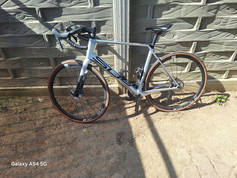 Bicicleta cursiera Superior Xroad GF Team Carbon