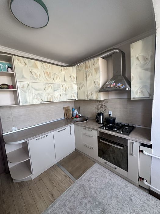 Продам кухонный гарнитур