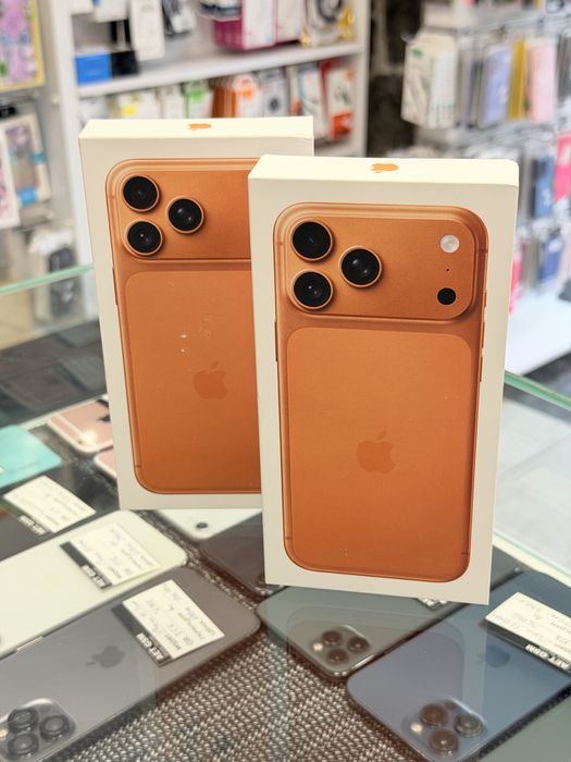 Apple iPhone 17 Pro Max 256GB Cosmic Orange