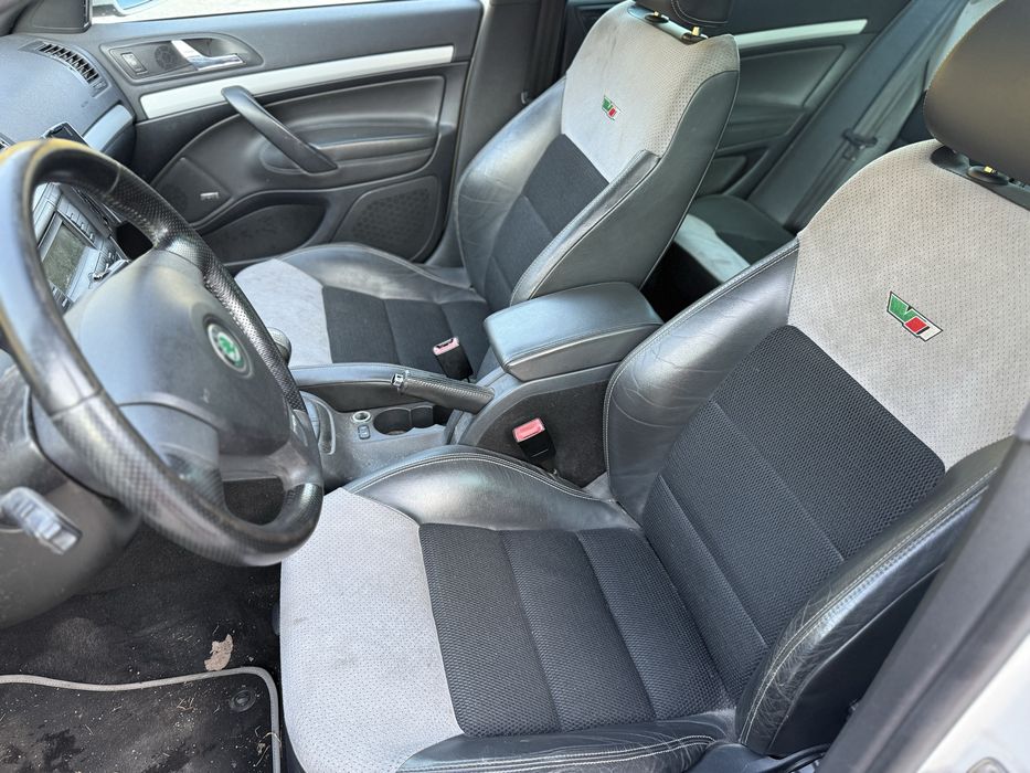 Skoda Octavia vrs 2.0 tfsi bwa 200cp Adus Recent