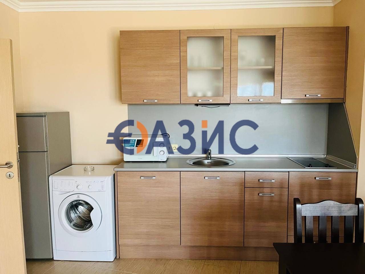 # 33388730 Двустаен апартамент в гр. Царево, Нестинарка комп-с Реджина