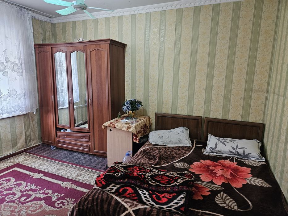 77 seriya 2 xonali uy sotiladi, orentr Ilon ota masjidi