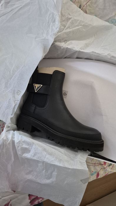 Дамски боти Guess