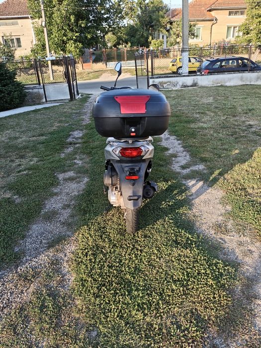 Scuter Peugeot tweet 49cc 4T
