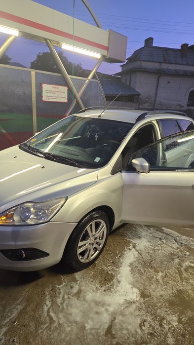 Vând Ford focus brek