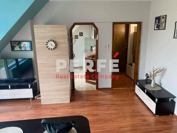 Дава се под наем Четиристаен апартамент в Бургас, Лазур - 70 кв.м за 561 € - Снимка #2