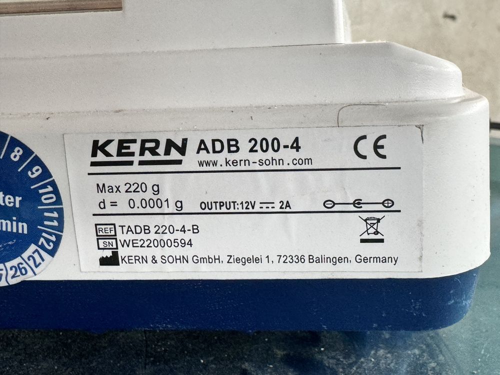 Прецизна везна Kern ADB 200-4NM до 220 гр. x 0,0001g