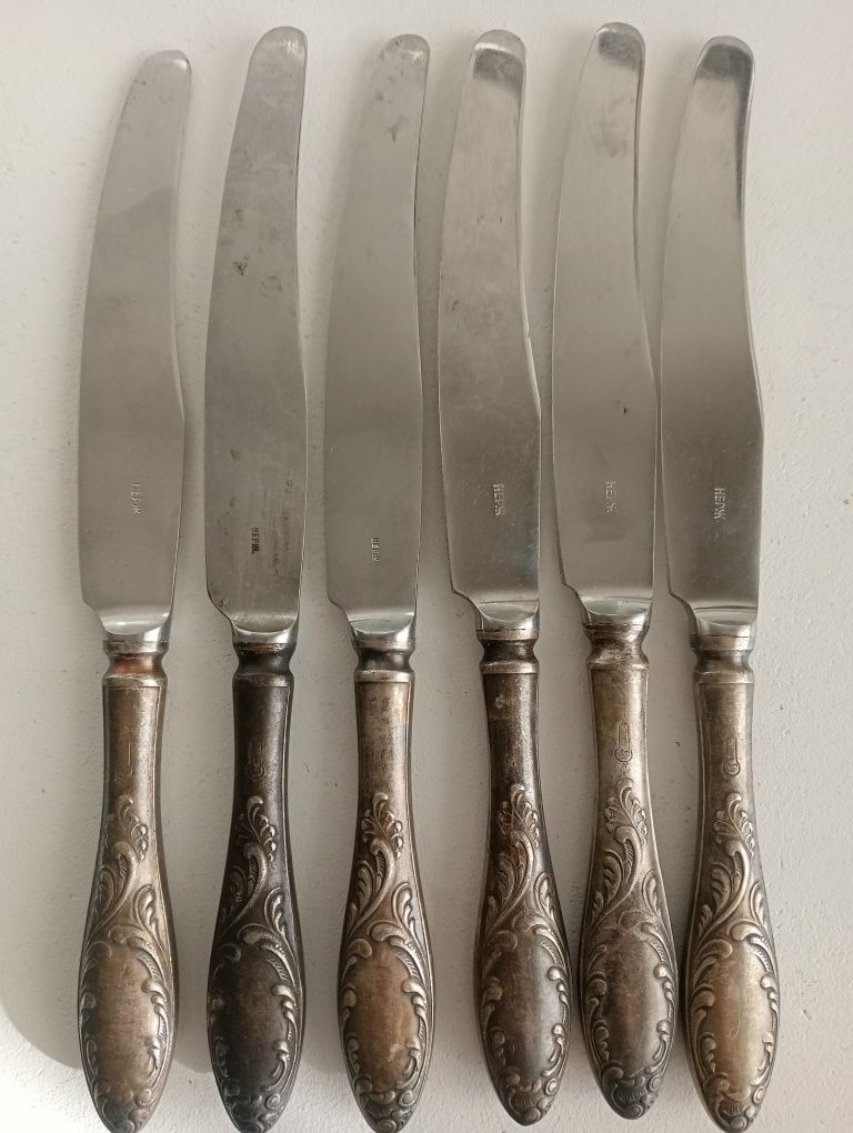 Посуда. Мельхиор. Ножи наборами, ложки и вилки. СССР