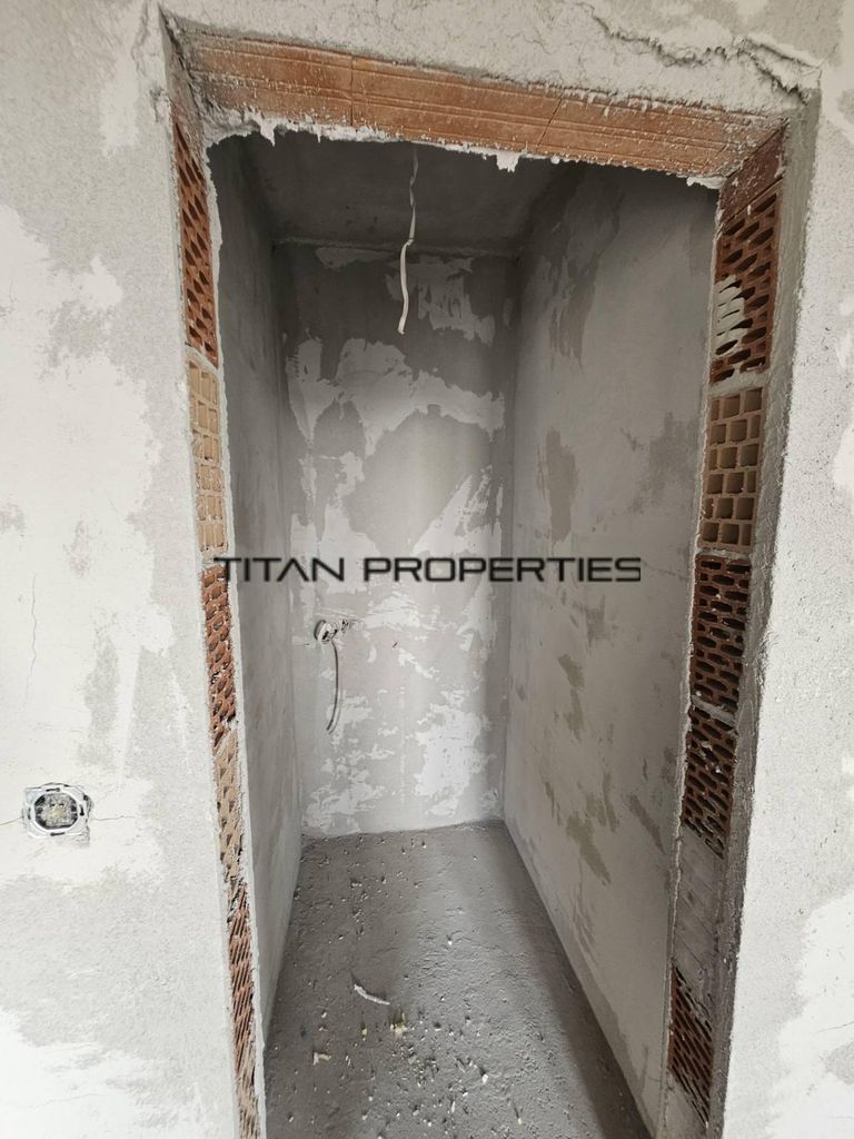 Продава се Тристаен апартамент в Бургас, Долно Езерово - 84 кв.м за 1667 €/кв.м - Снимка #6