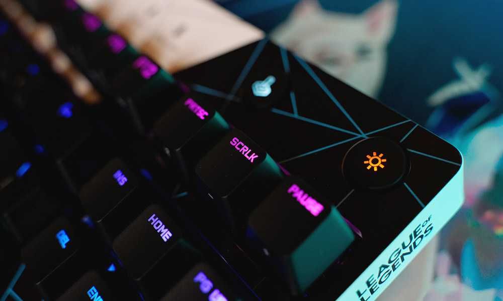 Tastatura Mecanica Logitech G PRO K/DA Gaming Keyboard