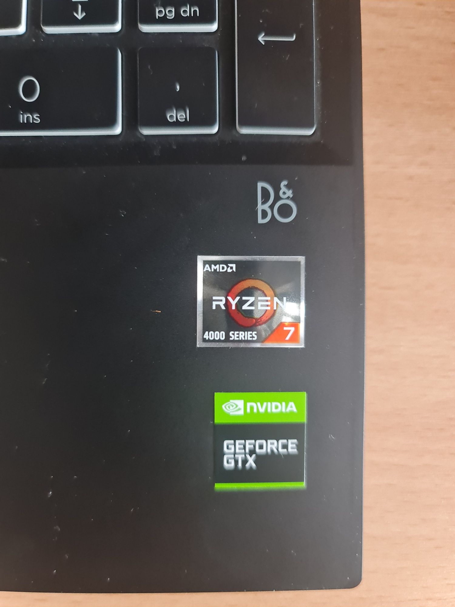 HP gaming Pavilion 15-ec1026ur