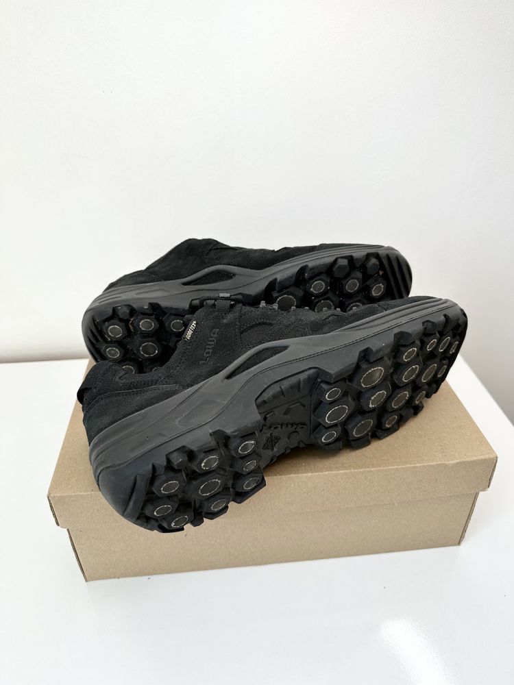 Lowa Renegade GTX (44) 28.7 см.Обувки