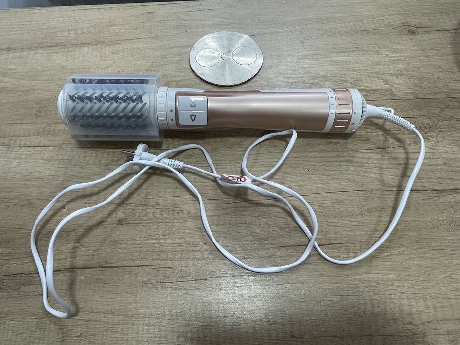 Perie rotativa de par ROWENTA