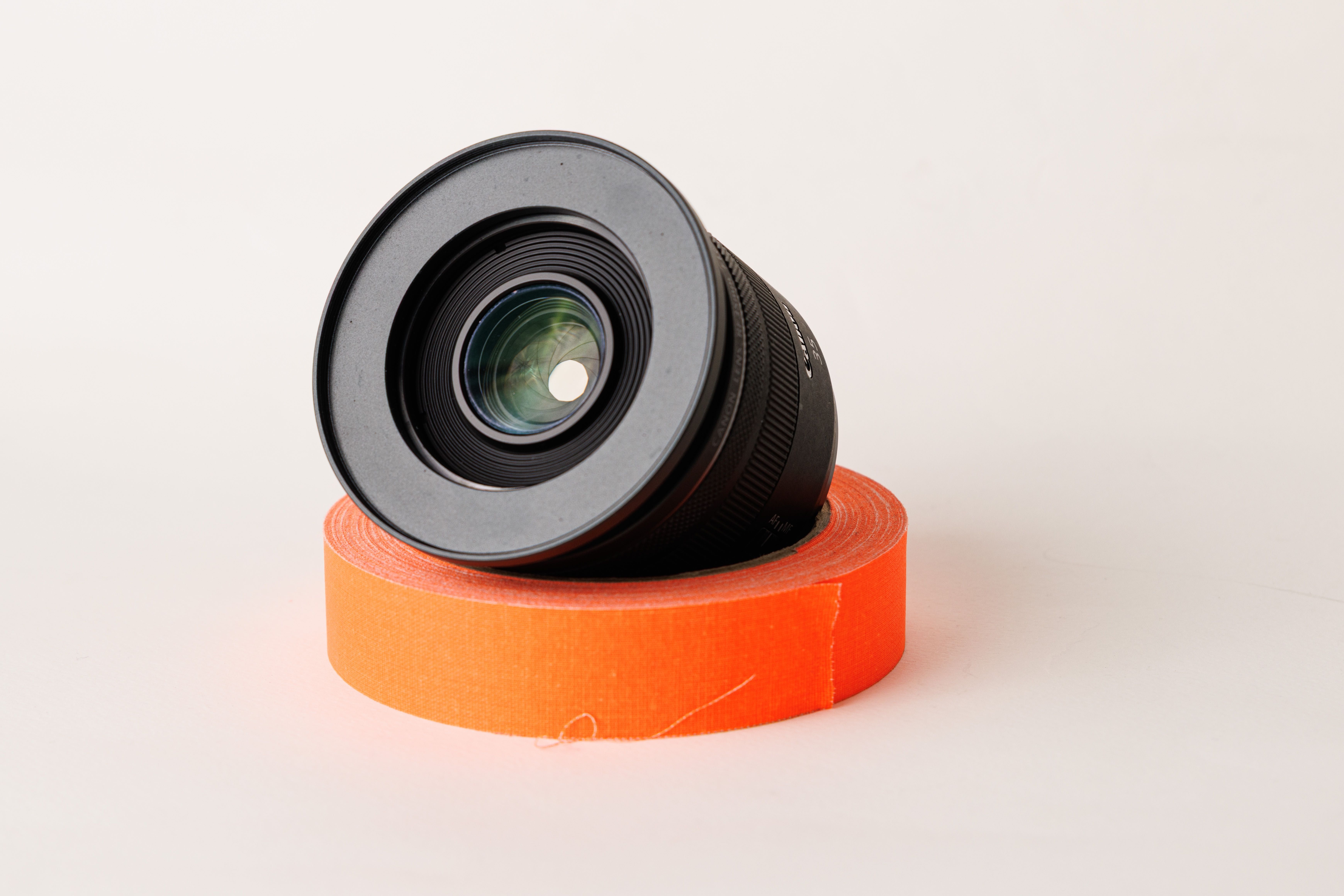 Продавам обектив CANON RF 35/1.8 IS
