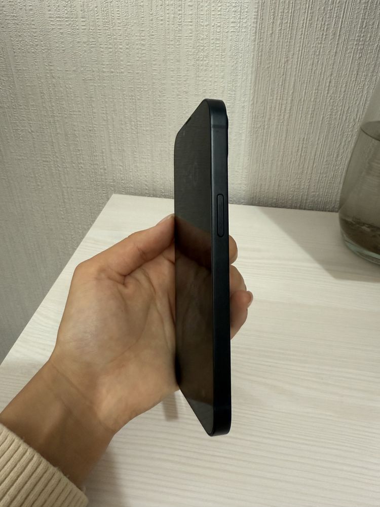 Iphone 13 в отлином состоянии