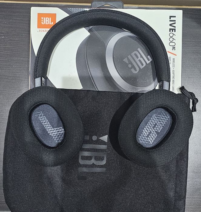 Casti JBL Live 660NC