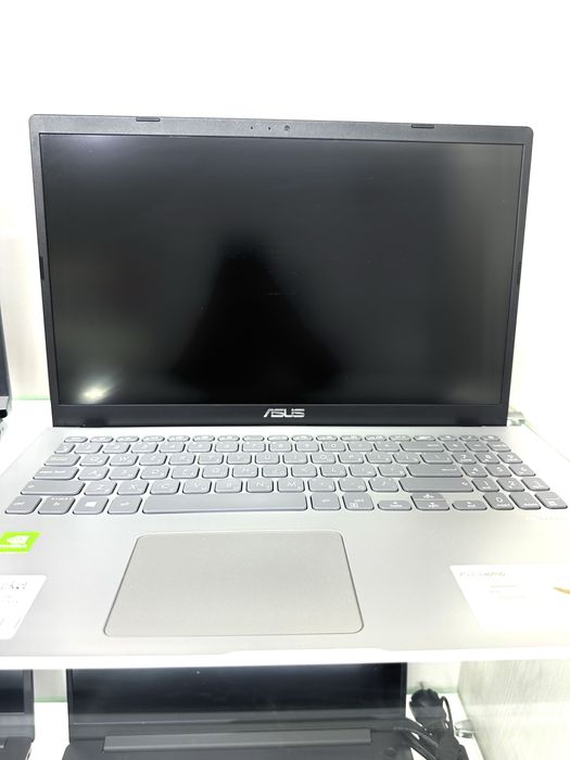 Asus Laptop intel core i5 -1035GI