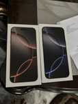 Vand 2 telefoane iphone 16 pro max
