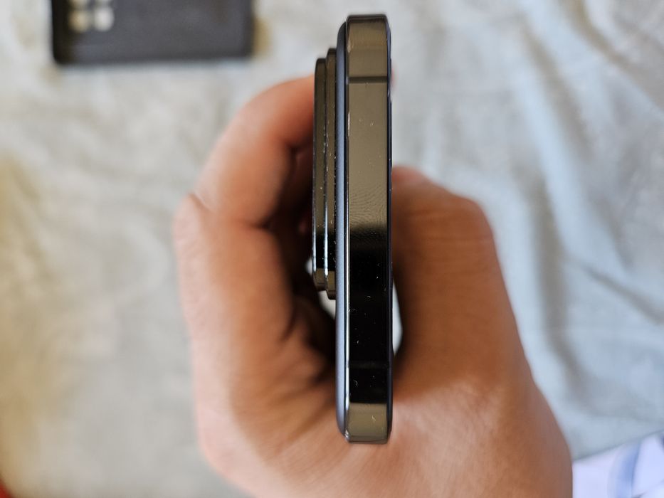 Xiaomi 14 flagmen Global veraiya