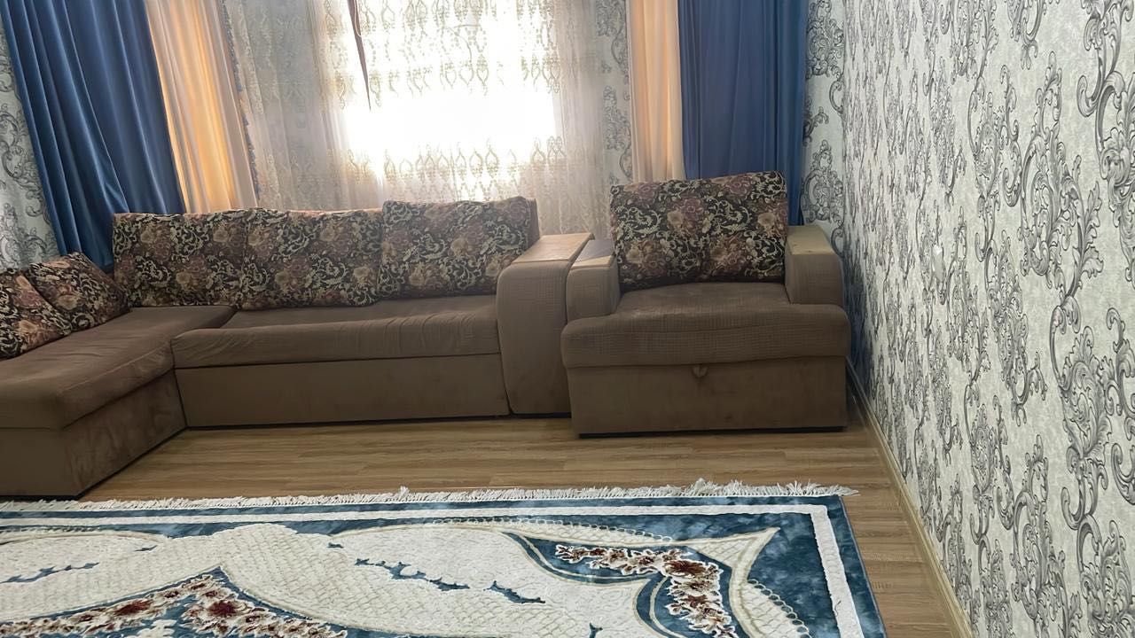 Продается мягкий мебель для гостиной