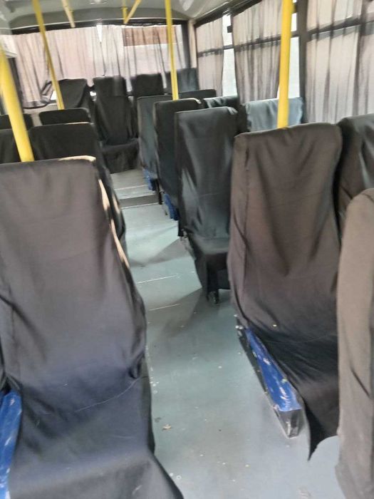 Avtobus Isuzu 2008 Metan