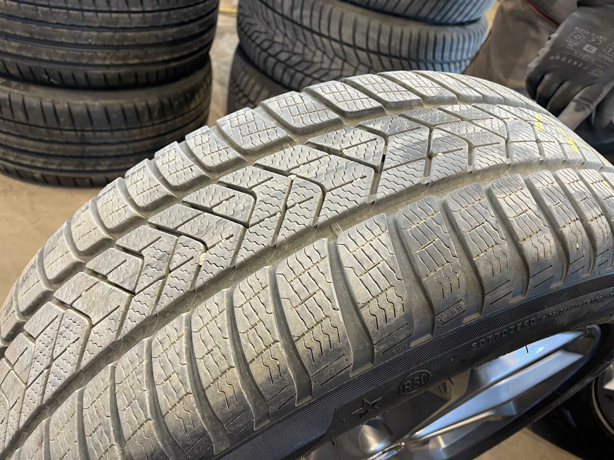 зимни гуми Pirelli с джанти 245/50 R19 за Х3 и Х4 от Г серия 1/2Jx19H2