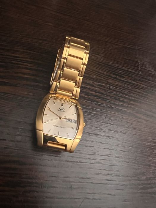 Мужские и женские часы