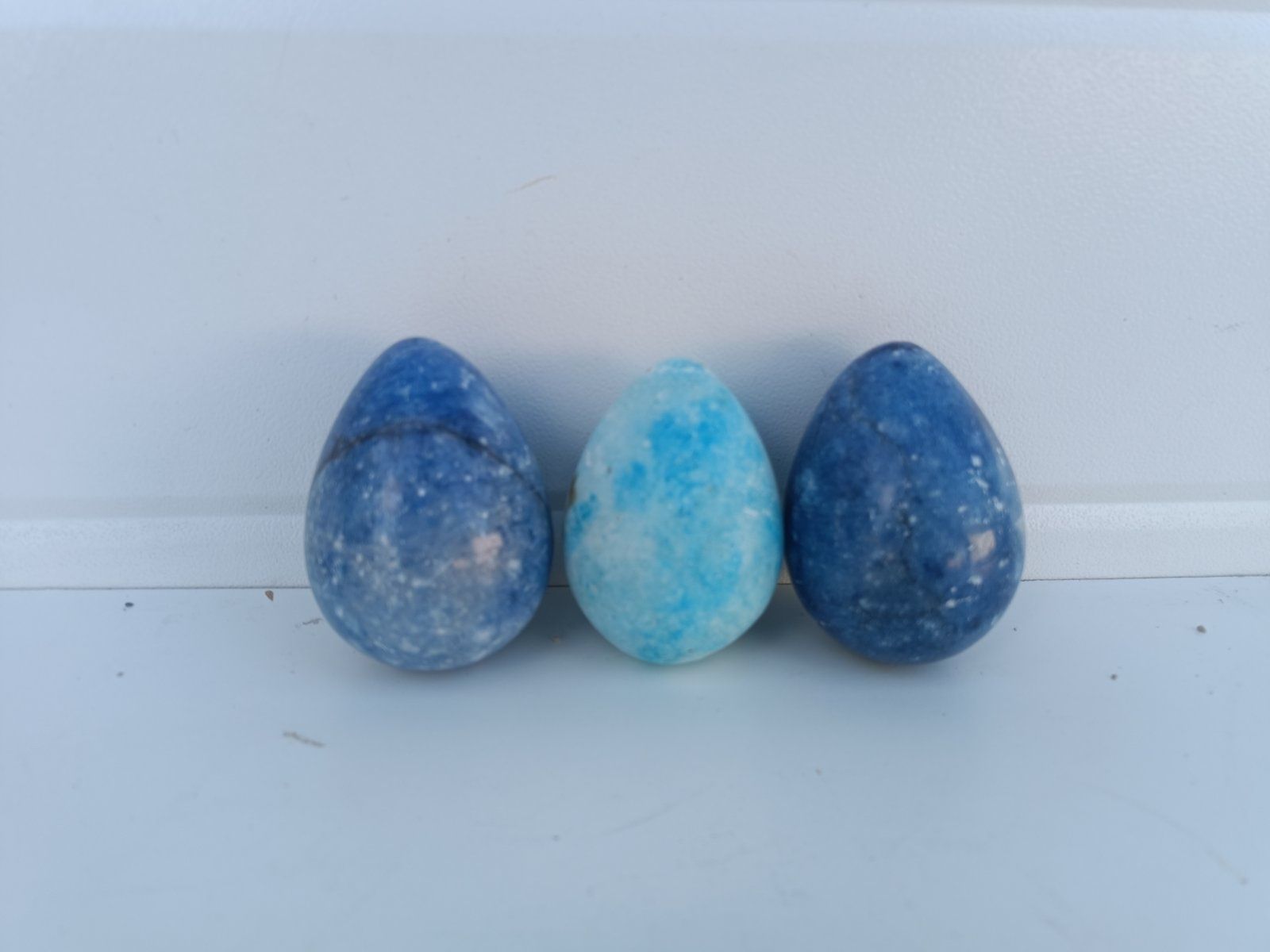 Ретро шлайфан камък декоративни яйца. Внос Холандия