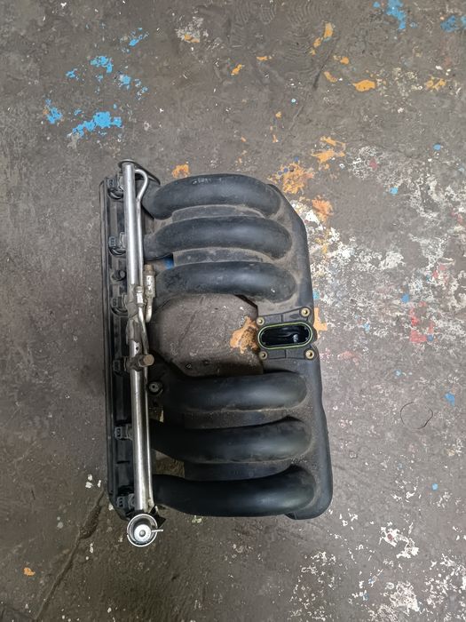 Впускной коллектор форсунки Мерседес м 104